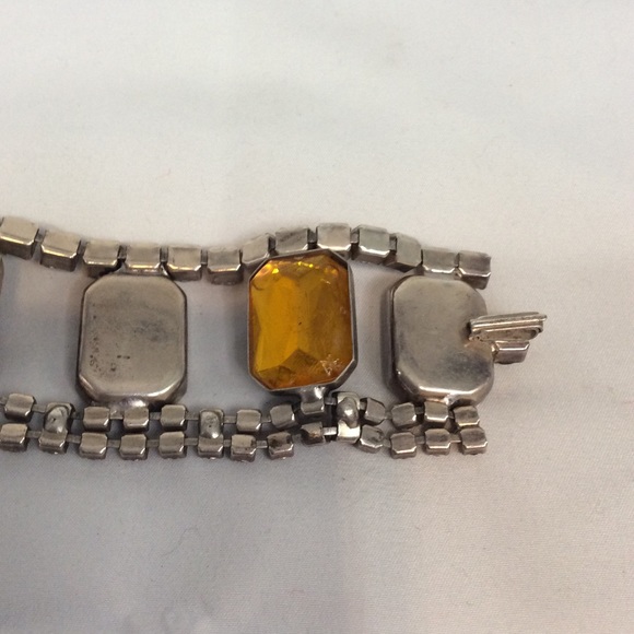 VINTAGE METAL SKULL ORANGE RHINESTONE BRACELET - Picture 7 of 12